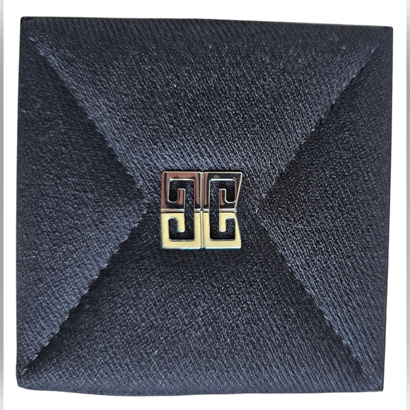 Givenchy Parfums Black and Silver Pocket Compact Double Sided Mirror, New - Picture 2 of 7